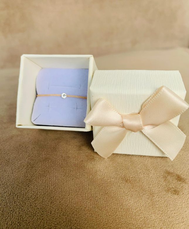 Inel Elegant cu Șnur Reglabil și Cristal Swarovski