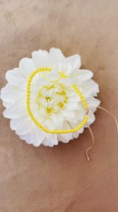Brățară Handmade cu Mărgele Miyuki Galbene Placate cu Argint pe Șnur Reglabil – Vibrantă și Elegantă