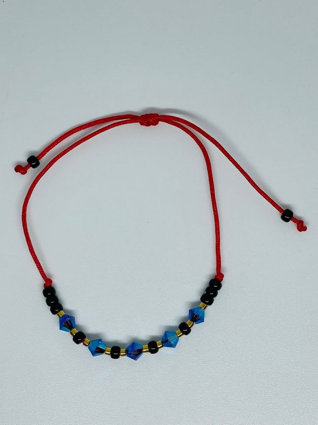 Set 2 Brățări Handmade Pentru Cupluri Cu Cristale Swarovski Biconice Pe Șnur Reglabil – Conexiune Și Strălucire Set 2 Brățări Handmade Pentru Cupluri Cu Cristale Swarovski Biconice Pe Șnur Reglabil – Conexiune Și Strălucire