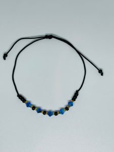 Set 2 Brățări Handmade pentru Cupluri cu Cristale Swarovski Biconice pe Șnur Reglabil – Conexiune și Strălucire Set 2 Brățări Handmade pentru Cupluri cu Cristale Swarovski Biconice pe Șnur Reglabil – Conexiune și Strălucire