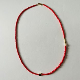 colier-rosu