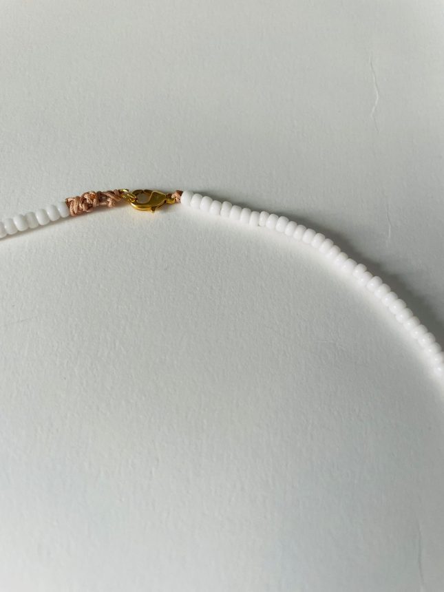 Colier Mărgele Miuky Albe, Aurii și Roz cu Inscripția "Mama"