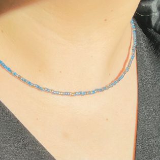 Colier elegant cu mărgele Delica și închizătoare placată cu aur