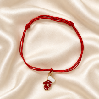Brățară Handmade Cu Charm Mănușă Pe Șnur Reglabil – Un Gest De Îngrijire Purtat La Mână