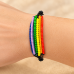 Brățară Handmade „Totul Va Fi Bine" cu Mărgele Miyuki Curcubeu pe Șnur Reglabil – Optimism Purtat la Mână