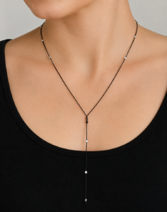Colier Handmade cu 9 Cristale Swarovski Autentice – Strălucire Maximă pentru Ocazii Speciale